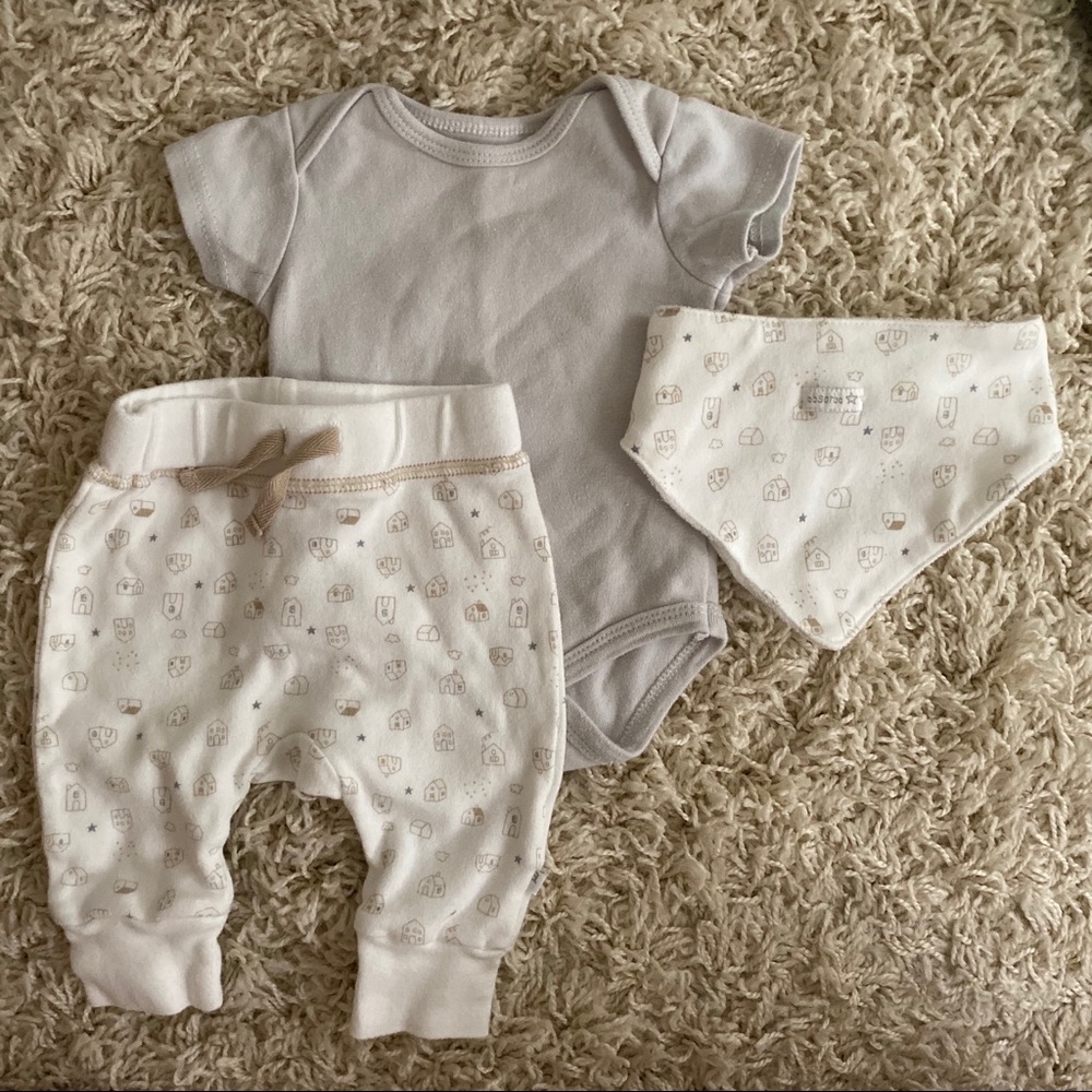 0-3M neutral baby outfit set